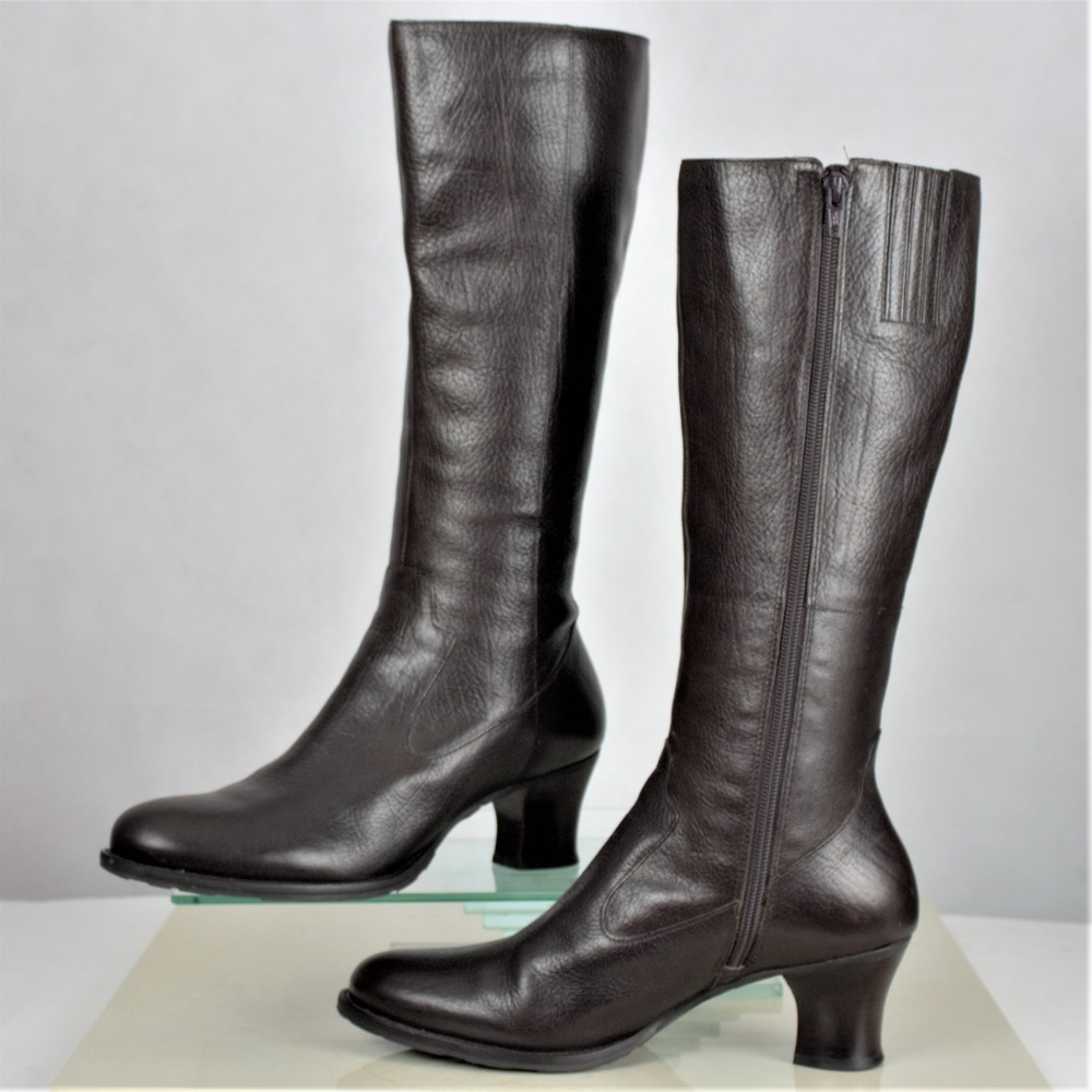 Gianni Bini Sterling 9.5 M Brown Knee-High Boots